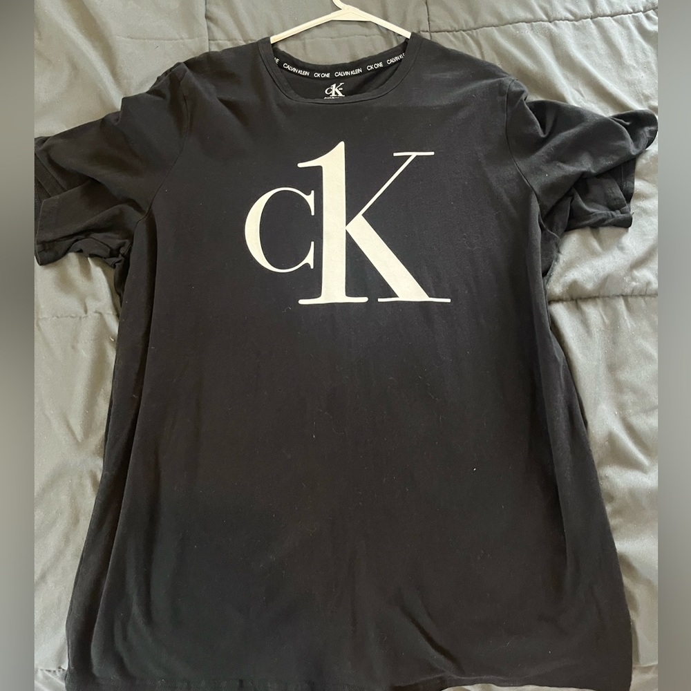 Black Calvin Klein Tee